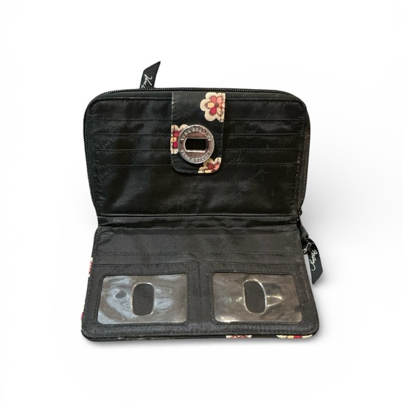 Vera Bradley Pirouette Quilted Wallet Black Red Pink Flowers Zip Around 7.5” - Picture 2 of 4